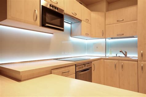 under cabinet led strip lighting